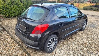 Predám Peugeot 207 r.v 2009 1.6 hdi - 6