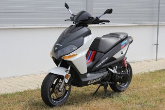 skúter benelli 50 replica BMW M MOTORRAD - 6