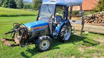 lis na hranaté balíky CLAAS MAGNUM - 6