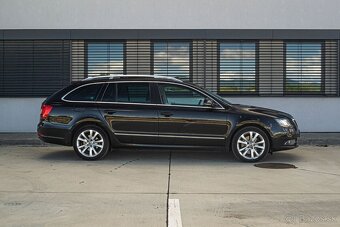 Škoda Superb Combi 2.0 TDI CR 170k Elegance DSG 2014 - 6