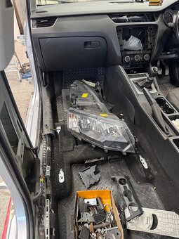 Karoseria skoda octavia 3 2014 - 6