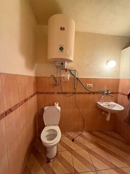 DOM NA PREDAJ, Obec Sikenica, okres Levice - 6