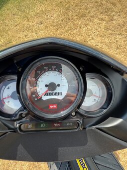 Aprilia SR STREET 50 - 6