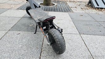 Elektrická Kolobežka KuKirin G2 - plne funkčná - 6