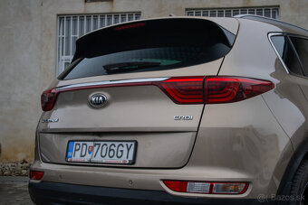 Kia Sportage 2.0crdi 4x4 - 6