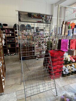 Kovový stojan na okuliare - 6