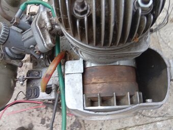 Predám tento motor manet - 6