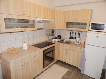 2 izb byt do prenájmu Nitra centrum zariadený, balkón - 6