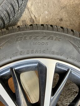 Toyota yaris sada kolies Brigestone zimné, TPMS - 6
