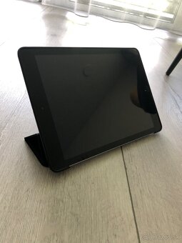 iPad 5 generácie - 6