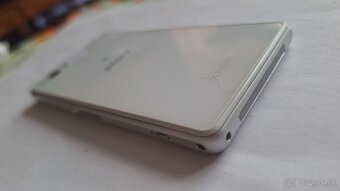 Sony Xperia Z1 Compact (D5503) - 6