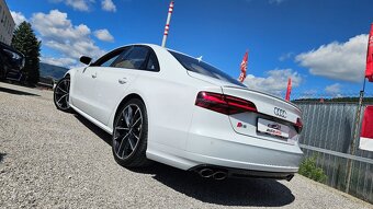 Audi S8 plus 4.0 TFSI V8 quattro tiptronic 445kW odpočet DPH - 6
