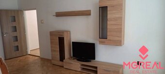 Predaj 1-izbový. byt, centrum - Párovce - 6