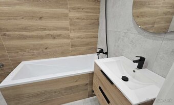 NOVINKA - 3 izb. byt ROŽŇAVSKÁ ul. Terasa - NOVÁ REKONŠTRUKC - 6