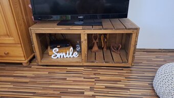 Predám ručne vyrobené stoliky - 6