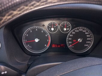 Ford focus combi benzin 1.6 - 6