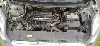 Hyundai ix20 - 6