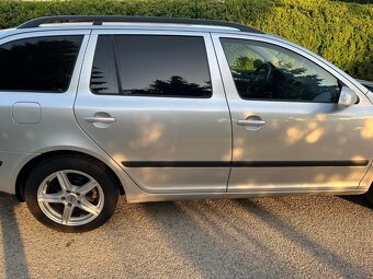 Octavia 2 1,9Tdi - 6