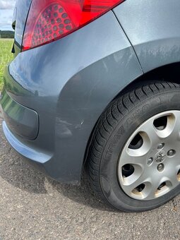 Peugeot 207 1.6 HDi 66 kW, r.v. 2006, šedá metalíza - 6