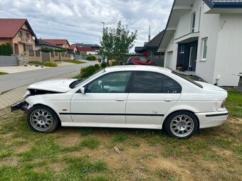 Rozpredám BMW E39 530d - 6