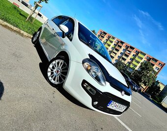 Fiat Punto EVO 1 4 benzín - 6