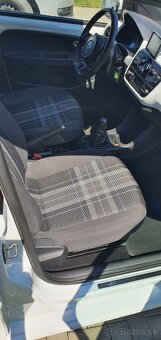 VW Up 1,0 44 Kw - 6