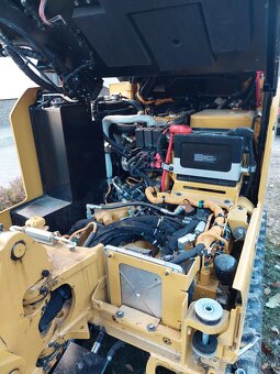 Caterpillar 302CR NG - 6