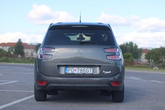 Citroën C4 Picasso 7-miestne - 6