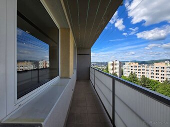 4-izb. „pražský“ byt, Tokajícka ul., 92 m2, 6-m LO, upravený - 6