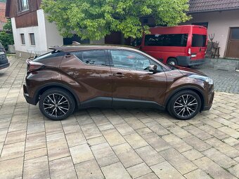 Toyota C-HR 1.8 Hybrid 2018 E-CVT 146t km - 6