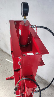 30T lis hydraulický-pneumatický - 6