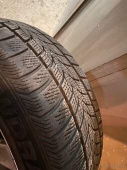BMW zimná sada - originál alu disky 225/55 R17 - 6
