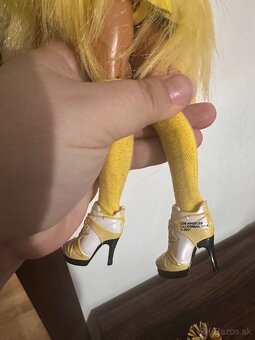 Sunny cheerleader rainbow high - 6