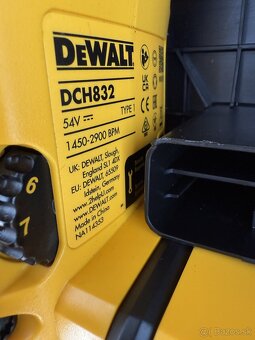 Dewalt DCH832 aku buracie kladivo sds max - 6
