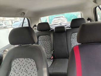 Fabia 2006 1.2 HTP 47 kw/ 55 koní 1000 € - 6