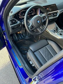 BMW - 6