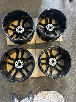 Sada MERCEDES GLE W167 GL GLE ML 63S AMG 21" - 6