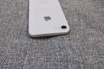 iPhone 8 64GB (plne funkčný) - 6