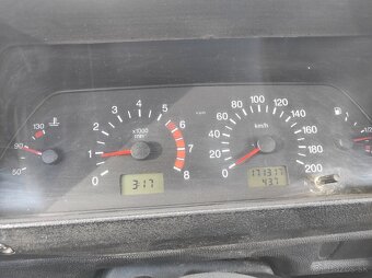 Lada Niva1.7 2011 - 6