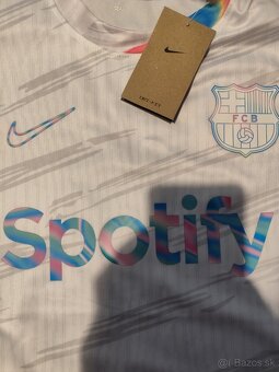 Dres Fc Barcelona Biely - 6