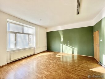 Na predaj polyfunkčná budova v centre Prievidze - 6