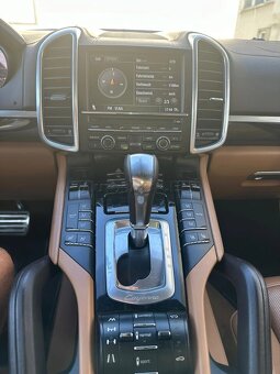 PORSCHE CAYENNE II 4,8 S - 6