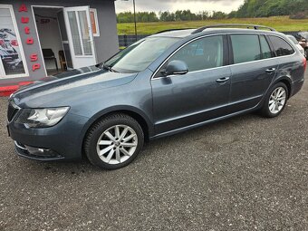 ŠKODA SUPERB 2.0TDI FACELIFT COMBI PANORAMA - 6