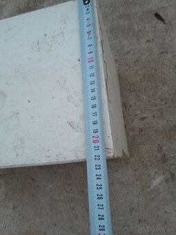 Predám sedačku a poličku - 6