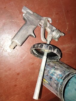 Striekacia pištoľ Kovofiniš RS10 - 6