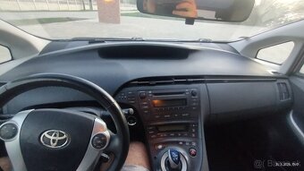Toyota prius hybrid - 6