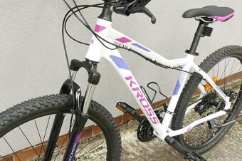 Predám horský bicykel Kross Lea 3.0 17" - 6