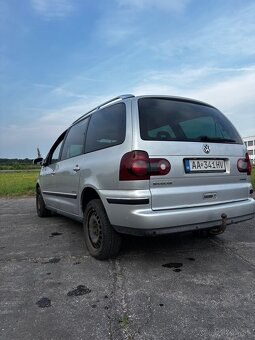 Volkswagen Sharan 2.0 TDi 103 Kw Manual - 6