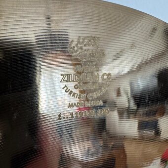 Zildjian 14" A Custom Hihat - 6