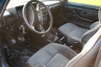 Predám Lada Niva 1,7 stvorbod  rok 2005  servo - 6
